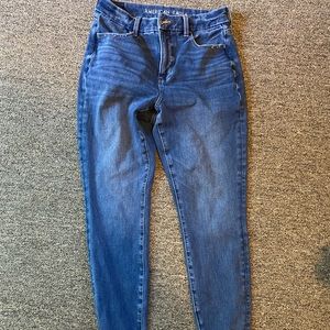 American Eagle hi-rise curvy “dream” jean